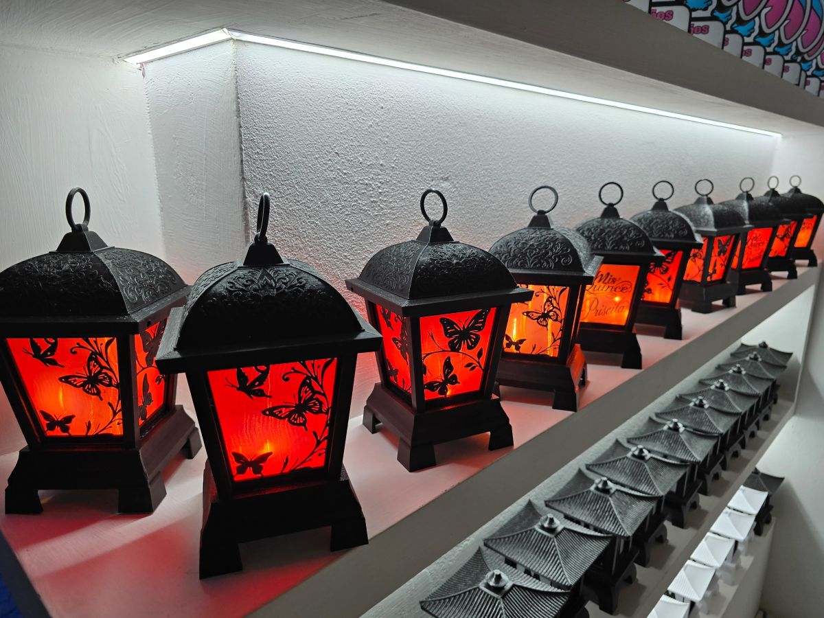 Centros de Mesa - Farol Akari 25cm - Quince Años