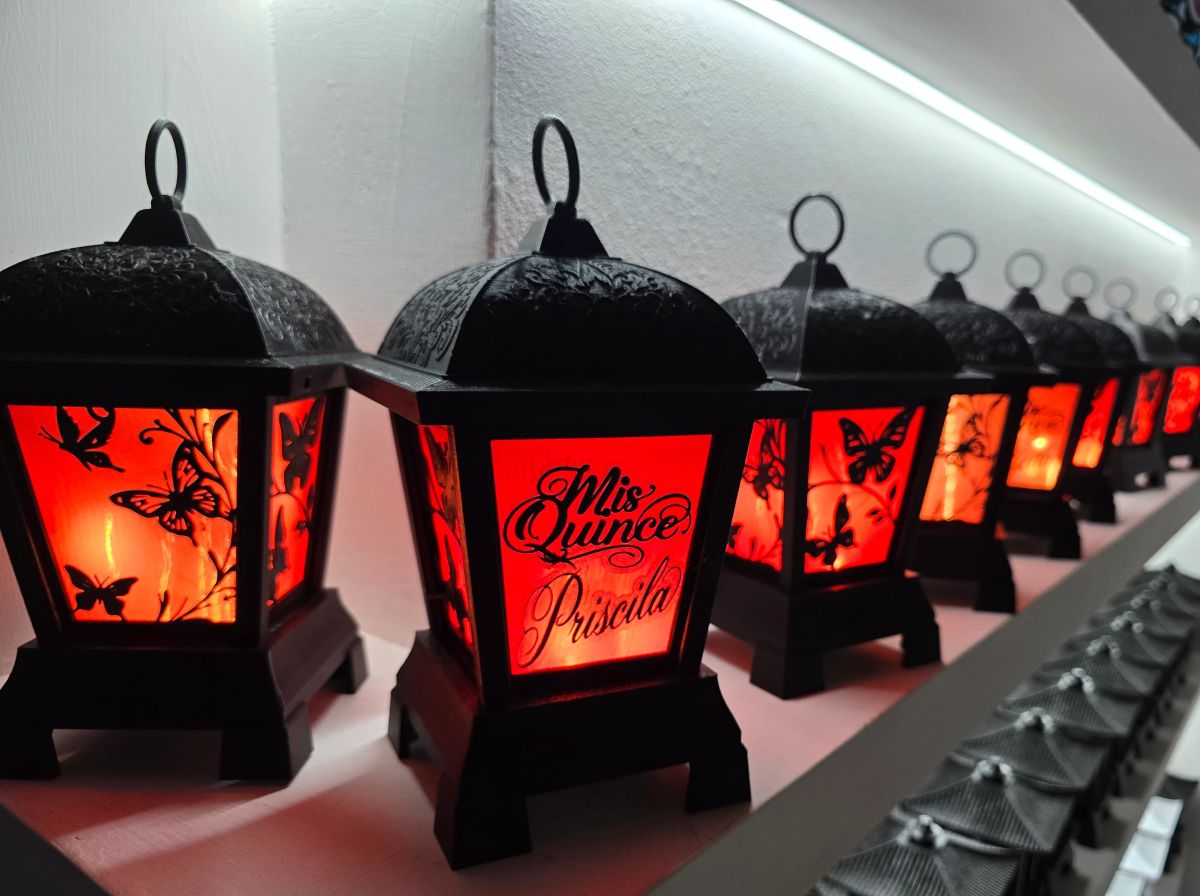 Centros de Mesa - Farol Akari 25cm - Quince Años