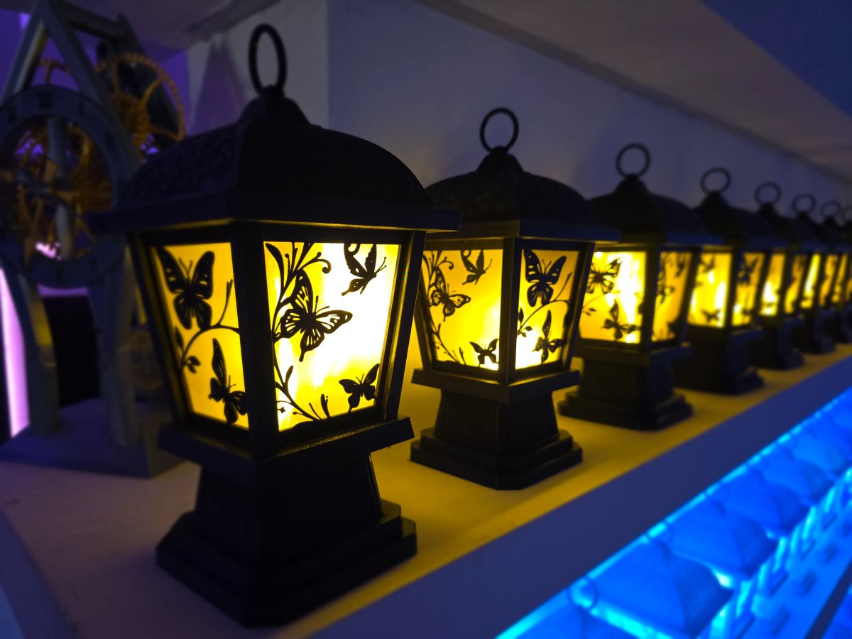 Centros de Mesa - Farol Akari 28cm - Quince Años