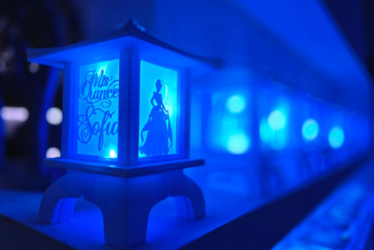 Centros de Mesa - Farol Kasumi 20cm - Quince Años