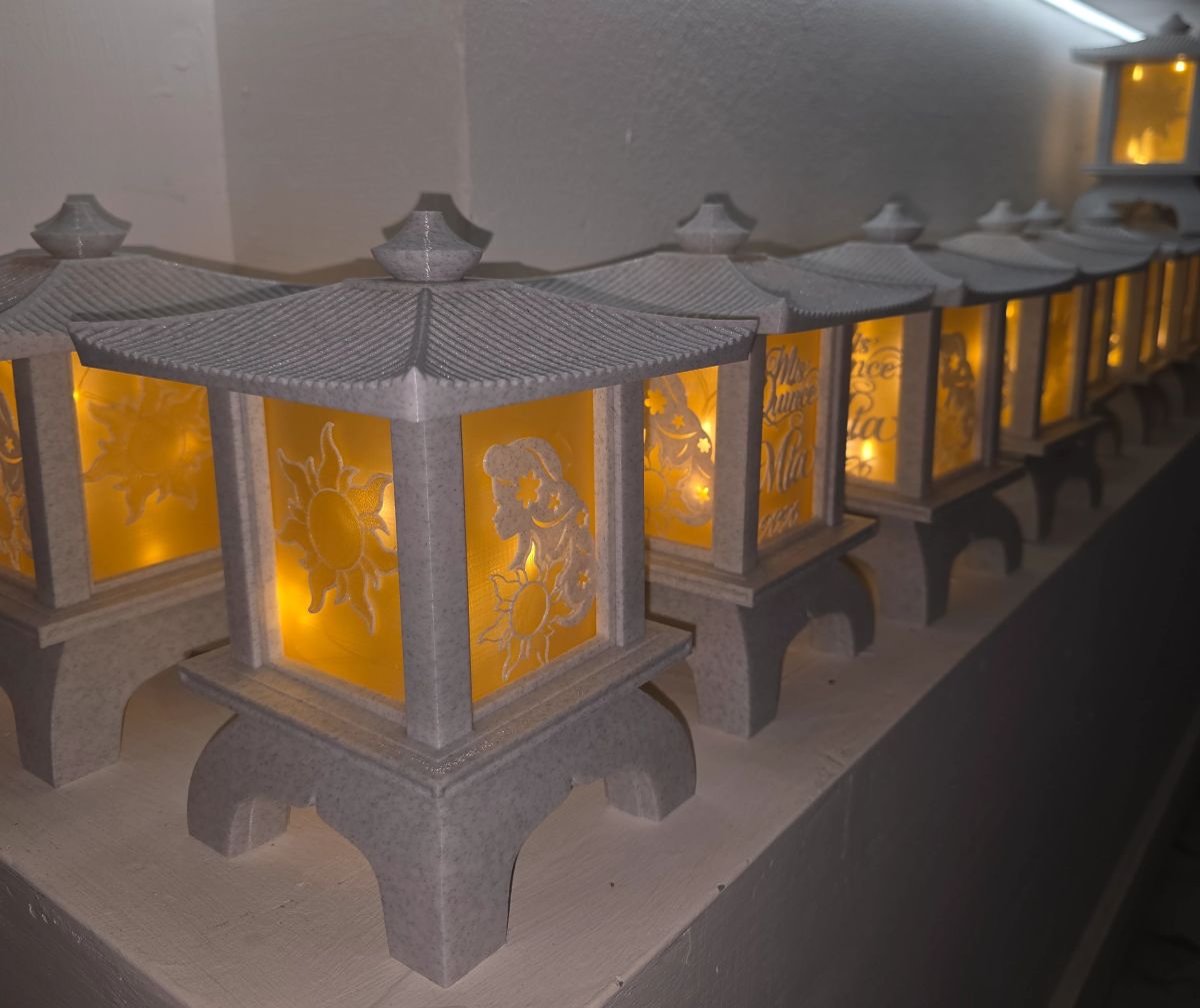 Centros de Mesa - Farol Kasumi 20cm - Quince Años