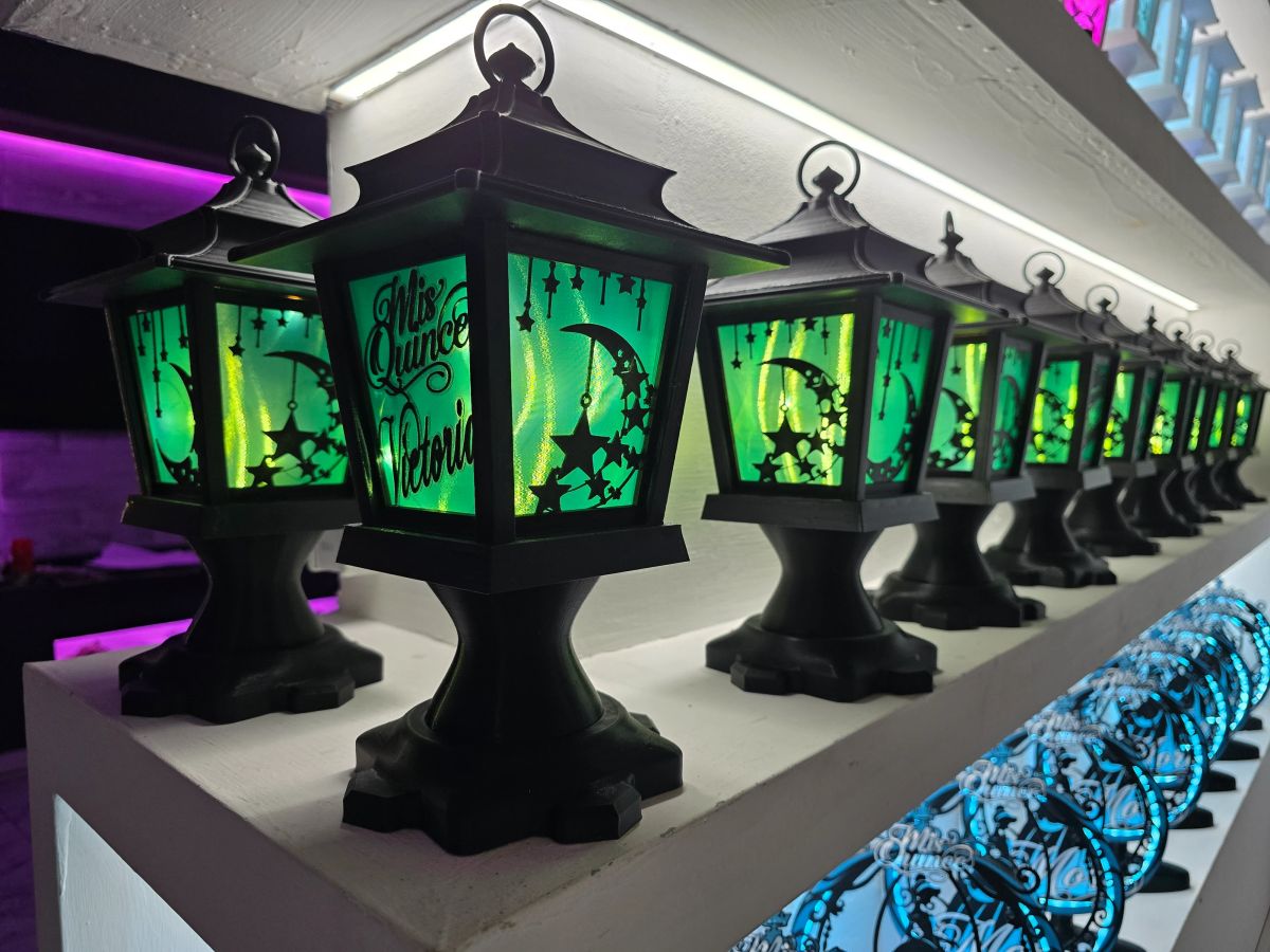 Centros de Mesa - Farol Luminis 30cm - Quince Años